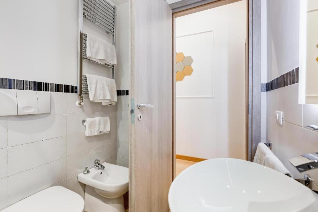Vatican Prestige Apt By Premium Suites Collection ローマ エクステリア 写真
